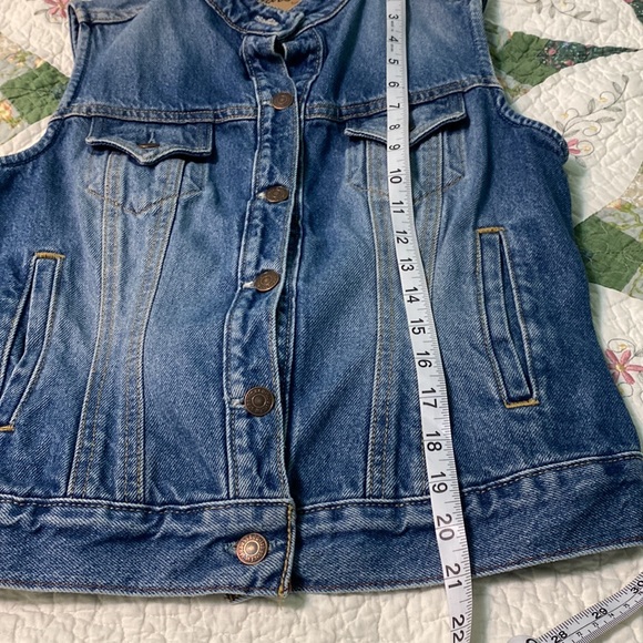 Levi’s Strauss Denim Jean Jacket VEST 100% Cotton Size Misses Medium (8-10) - Picture 6 of 7